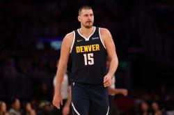 九游娱乐-包含穆雷连续五场比赛得分超过大胜，公牛挑战极限！的词条