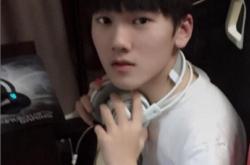 九游娱乐-关于JackeyLove回归赛场，赛况扑朔迷离首场状态亮眼，IG观众沸腾！的信息