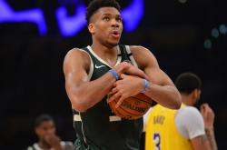 九游体育-关于字母哥迎来二十赛季高光表现，尤文图斯球迷沸腾！的信息